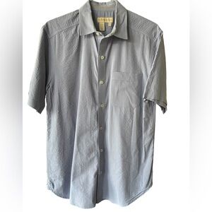 🔥💙The Territory Ahead Mens size M blue classic fit, button up shirt. Like new